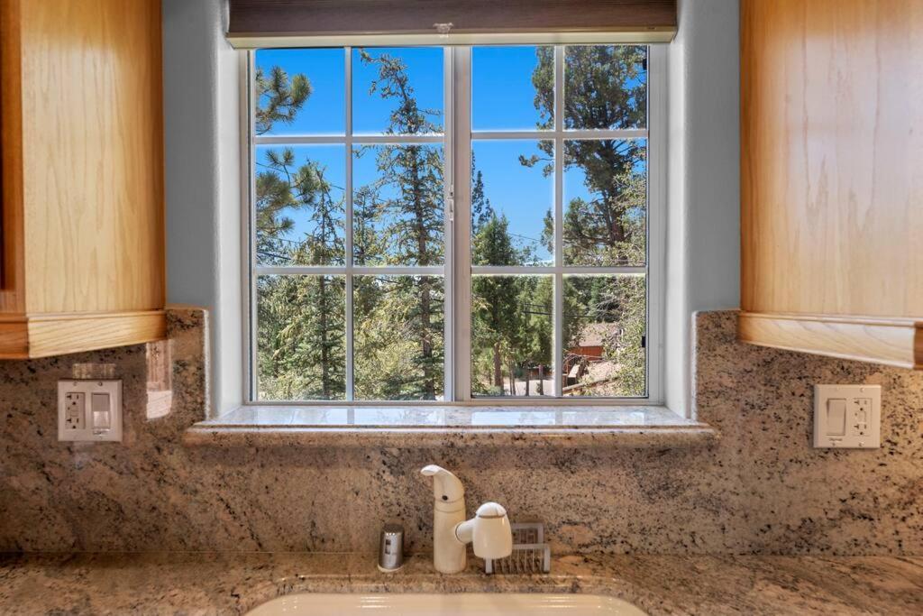 Cozy Cabin Perfect For 2 Families Big Bear Lake Bagian luar foto